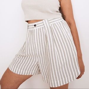 Madewell LINEN-BLEND CURVED-HEM SHORTS IN
STRIPE